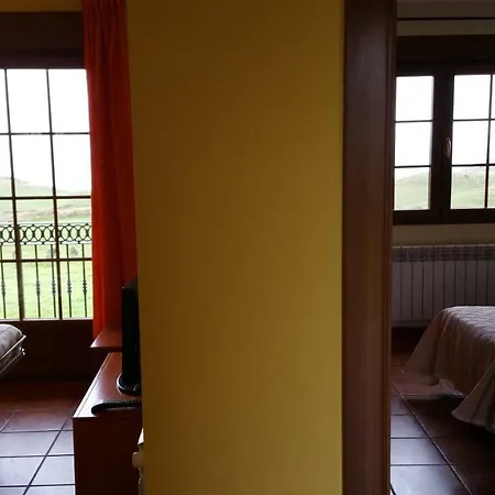 El Solo Apartment *