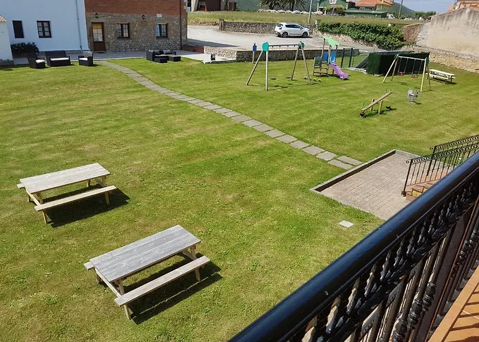 El Solo * サンティリャーナ・デル・マル